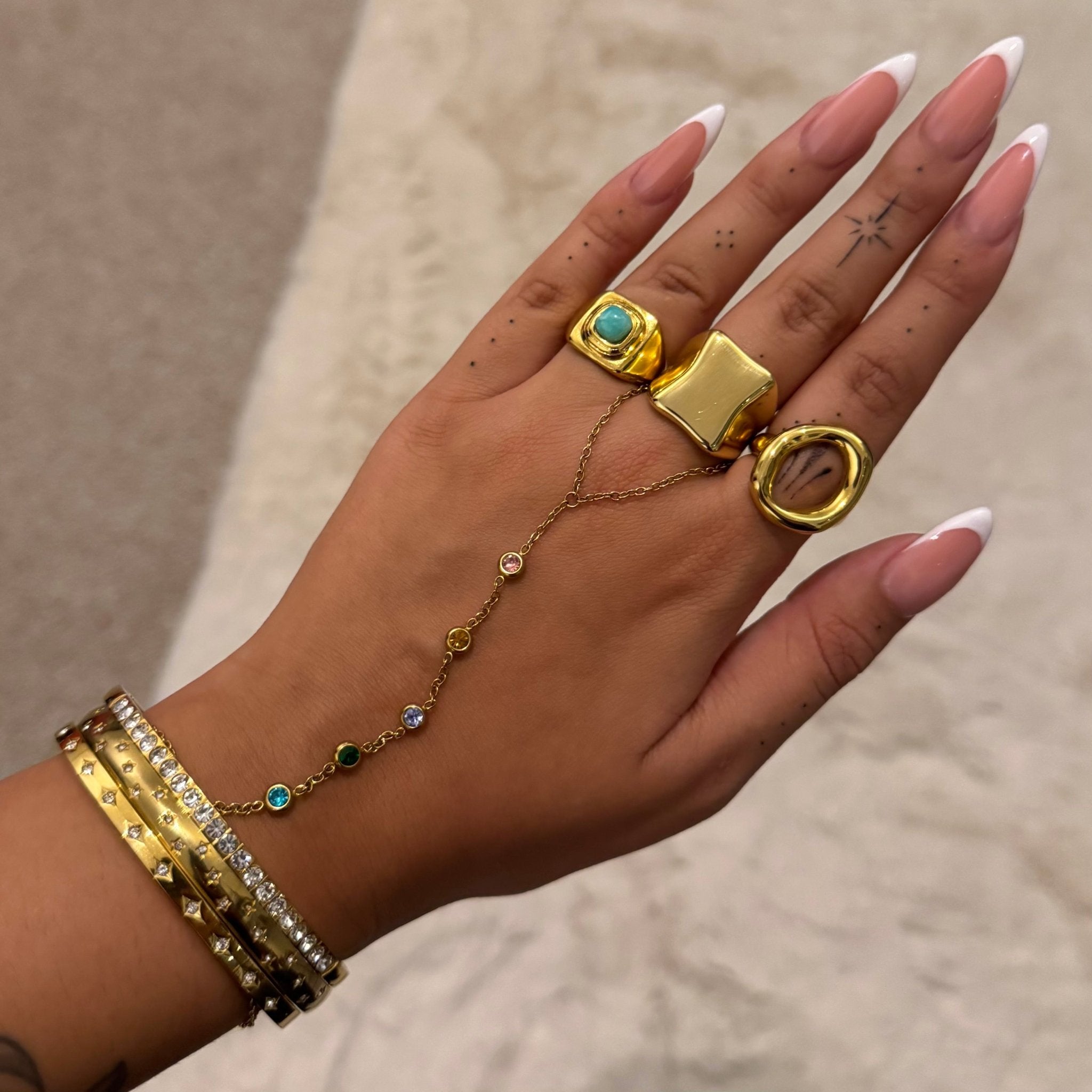 Alvie Gold Hand Chain - ILLUSIVE JEWELS