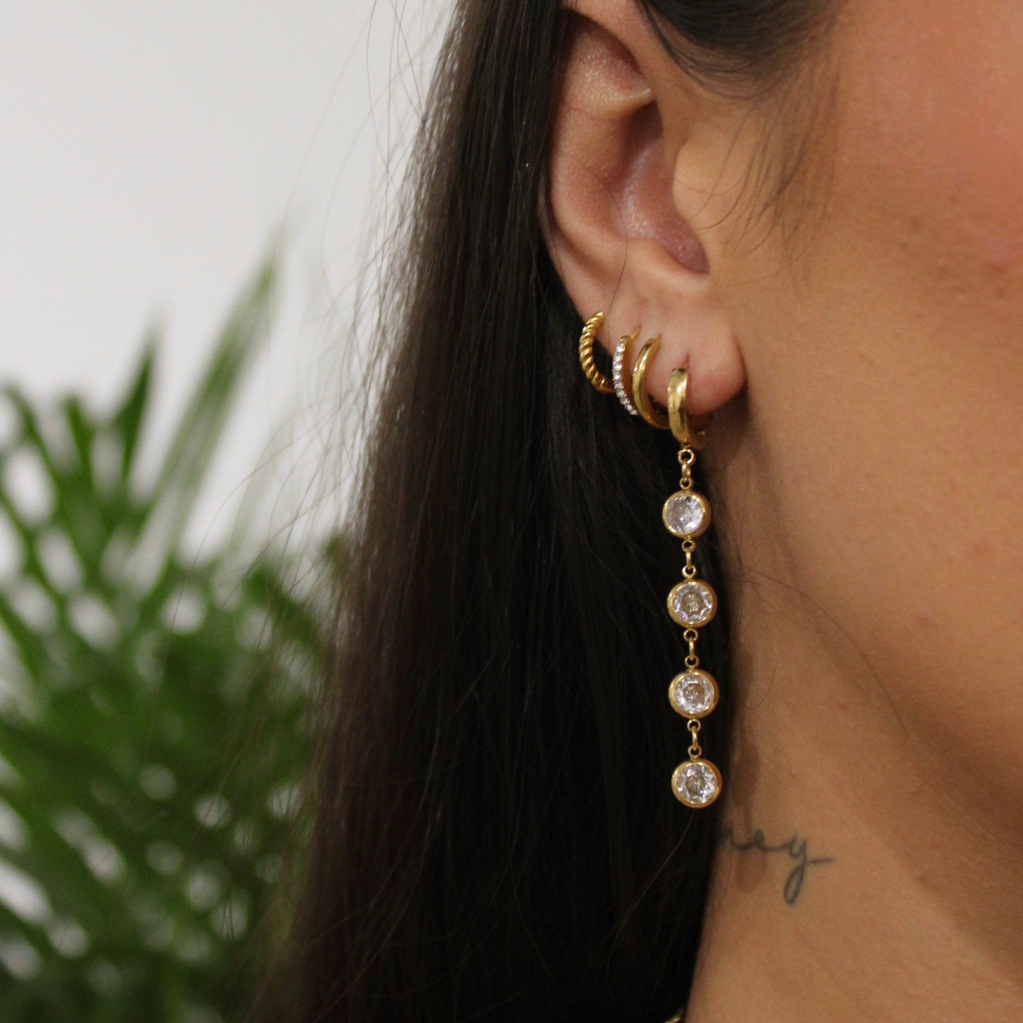 Angel Dangling Gold Earrings - ILLUSIVE JEWELS