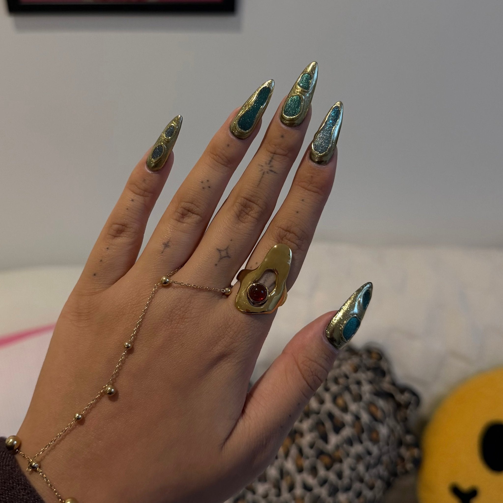 Delima Gold Ring - ILLUSIVE JEWELS