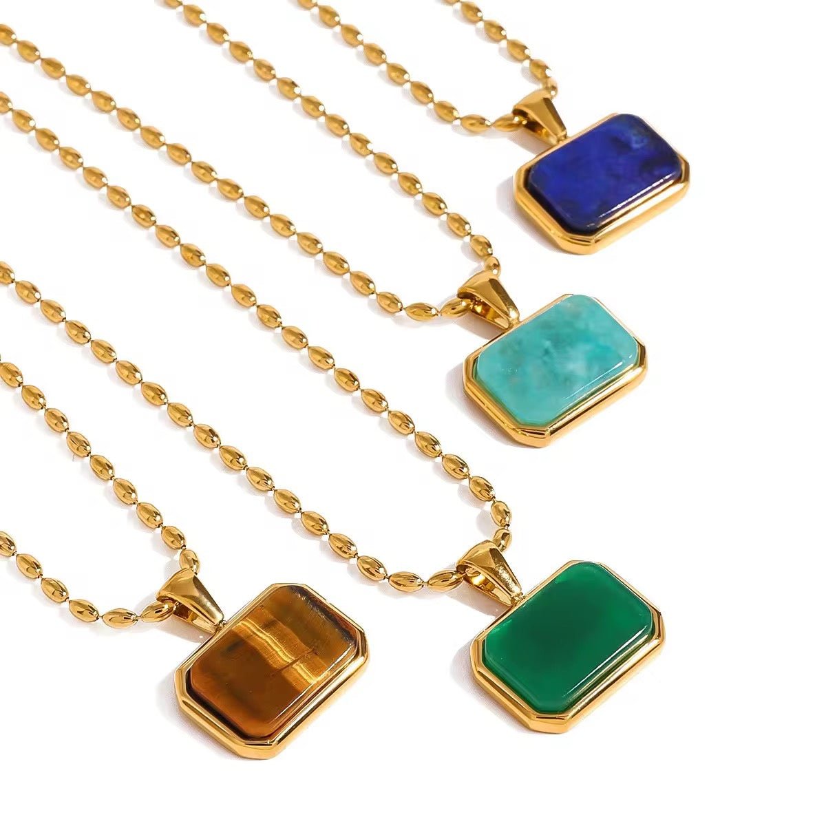 Gold Emerald Pendant Necklace - ILLUSIVE JEWELS