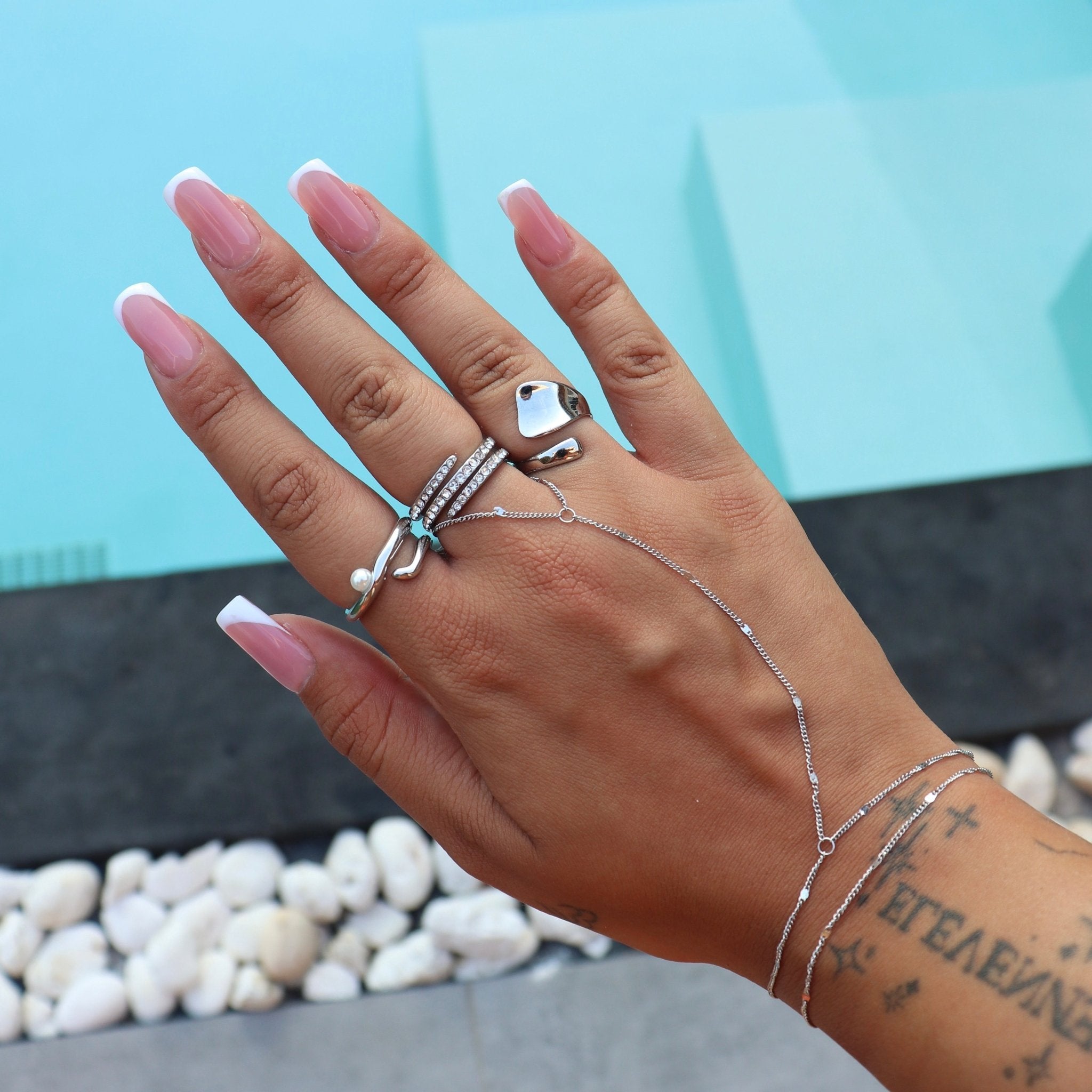 Lara Silver Hand Chain - ILLUSIVE JEWELS