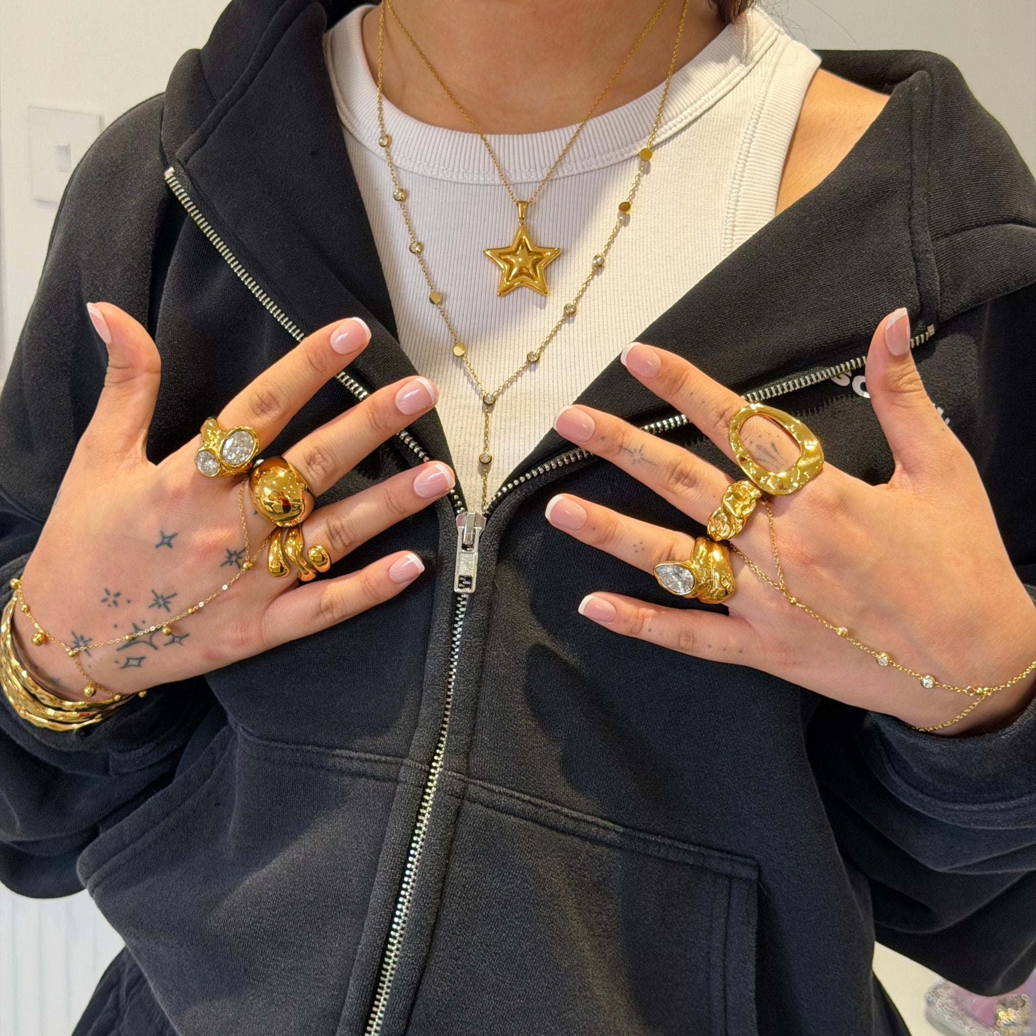 Lottie Gold Ring - ILLUSIVE JEWELS