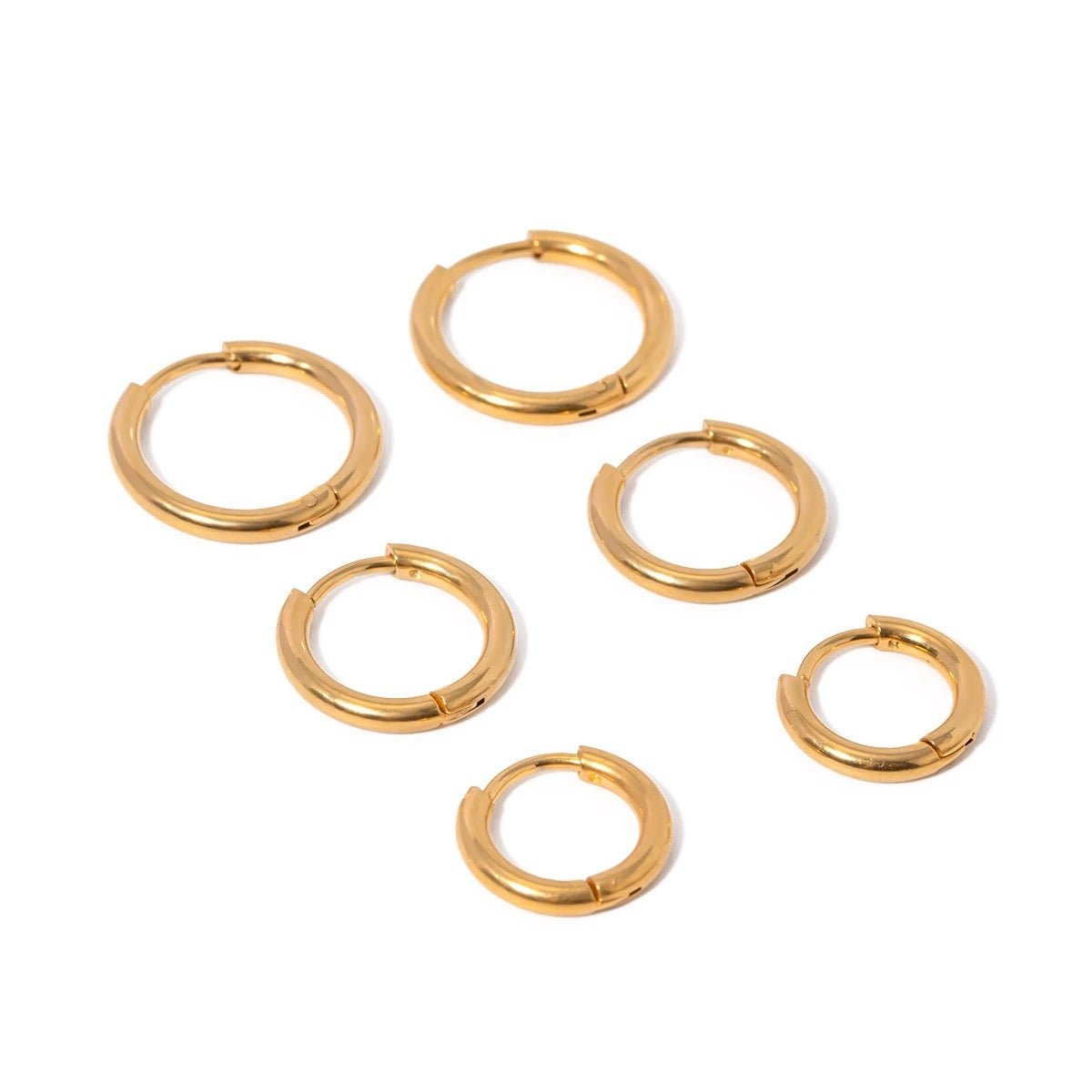 Minimalist Huggie Earring Stack - ILLUSIVE JEWELS