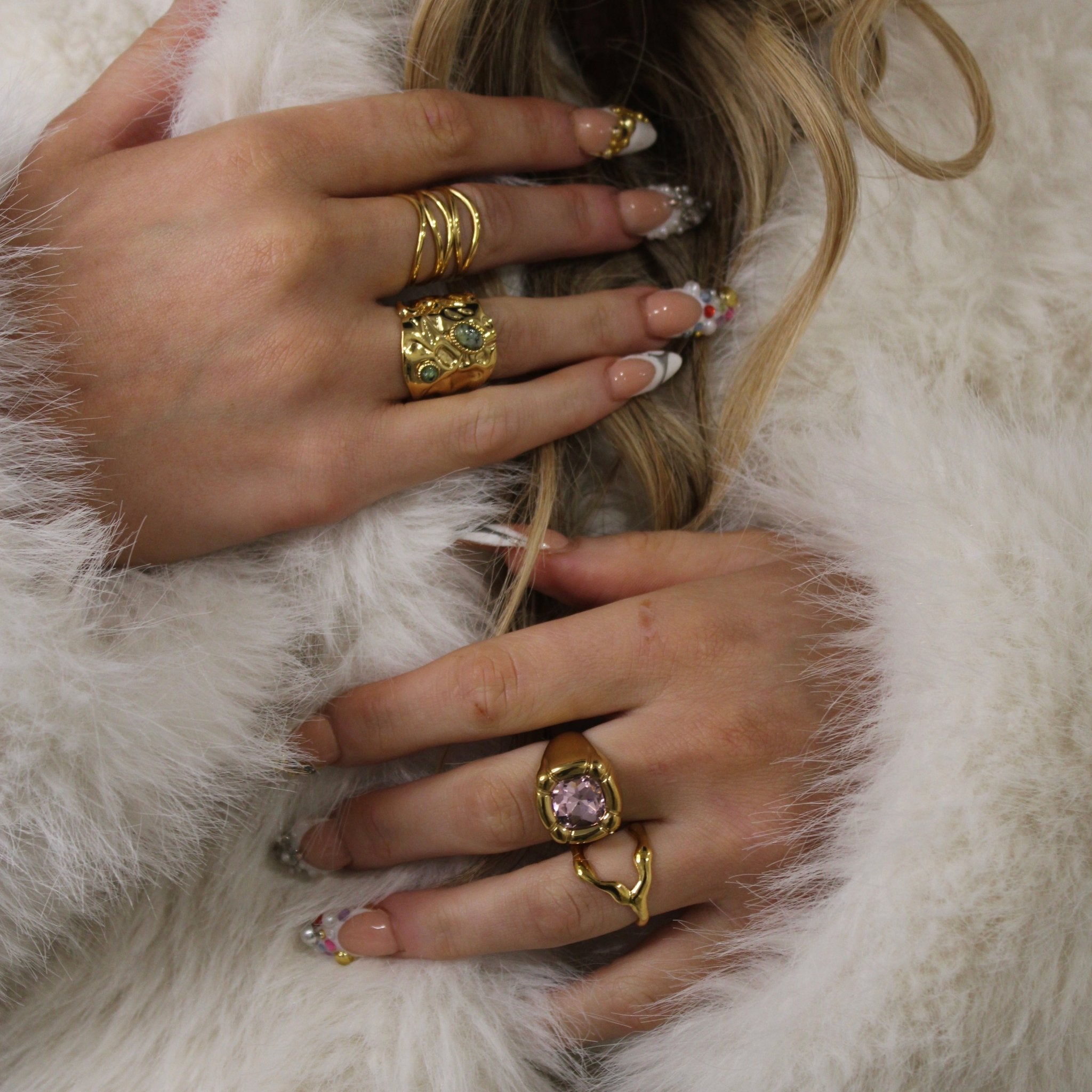 Pink Treasure Ring - ILLUSIVE JEWELS