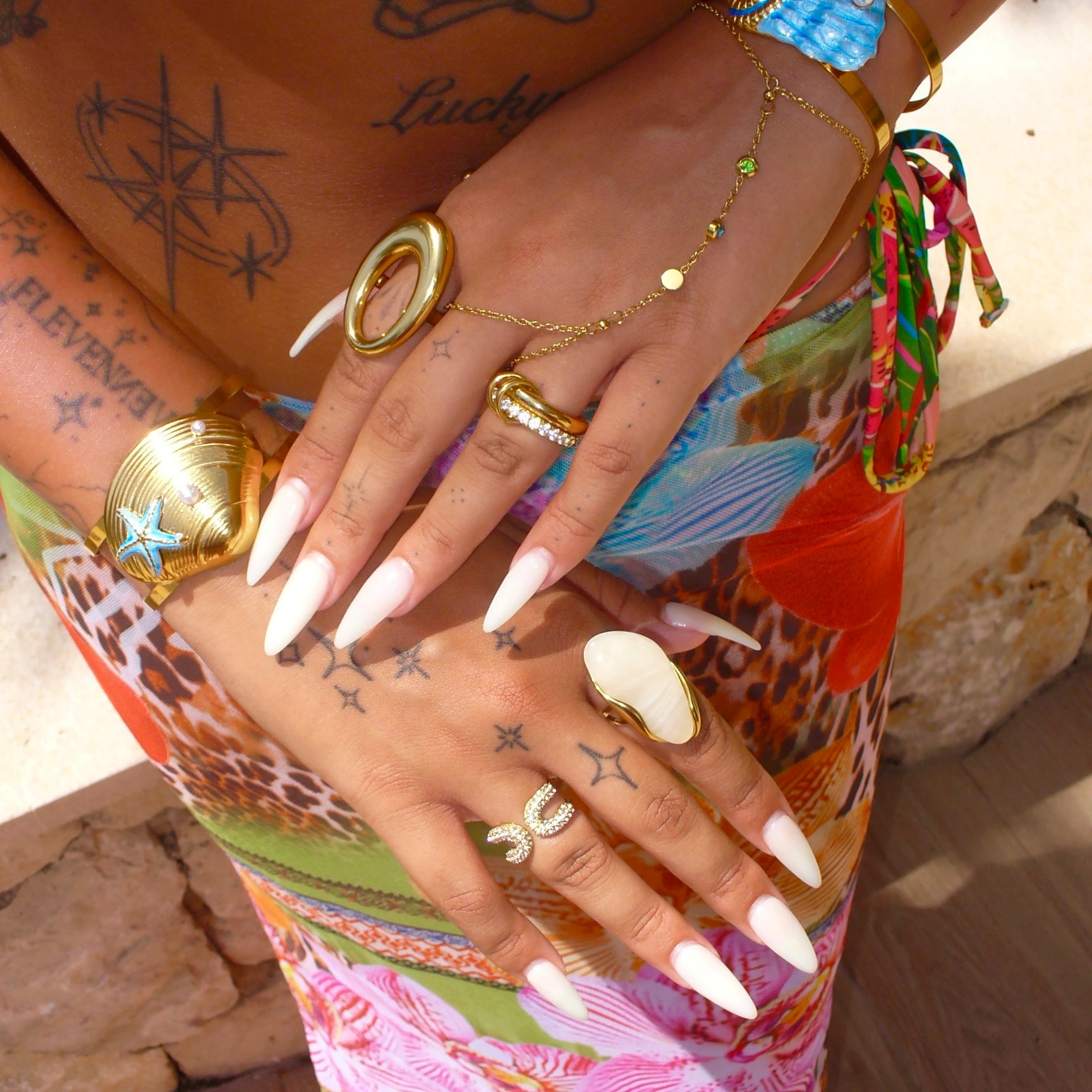 Thea Gold Ring - ILLUSIVE JEWELS